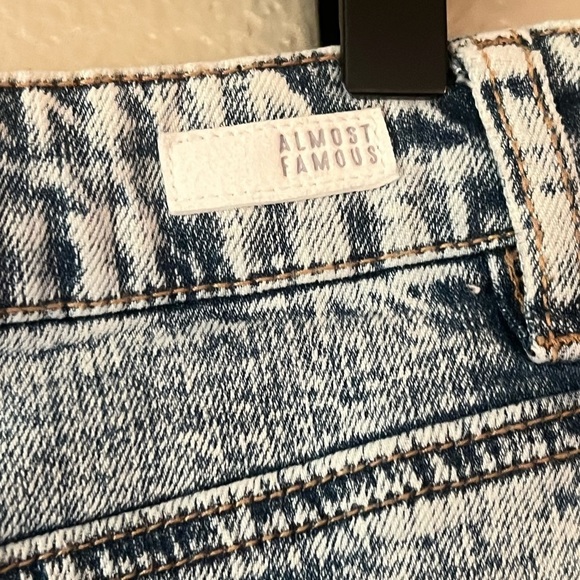 ALMOST FAMOUS Super High Rise Shorts 2 for $22 βοΈ - Picture 6 of 6